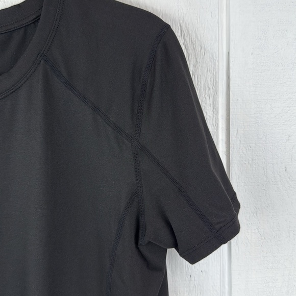 Zyia Active Women’s Size XL Black T-Shirt scoop hem longer in front than back - Picture 1 of 7